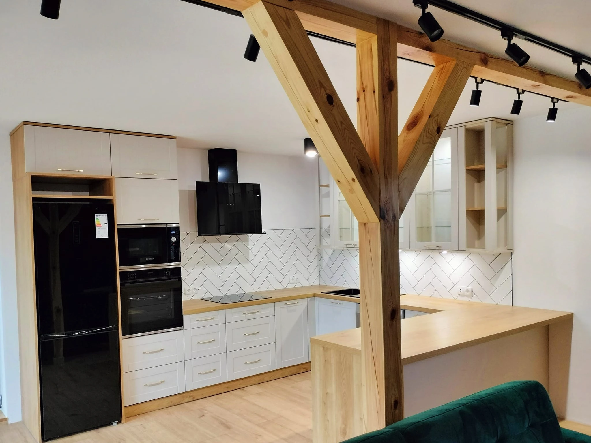 489176599_1209018654565265_7228207596528732569_n_1